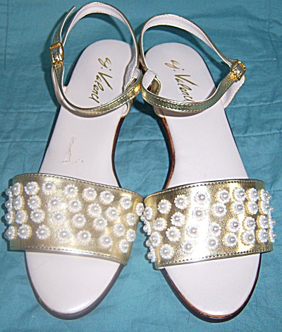 Vintage Nos Shoes Aj Valenci - - Gold Shoes Size 7 -