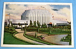 This original postcard is from the 1933 Century Of Progress (Chicago World's Fair) which was held in Chicago. It is in very good condition with a crease in the right hand corner and the front features...