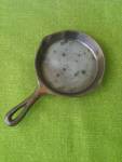 Salesman Sample? Chicago Hardware Foundry Co. Cast Iron Skillet<BR> <BR>Very small Cast Iron Skillet.  Not certain but could be like a Salesman Sample.  Would resemble the size maybe a No. 1 Griswold....