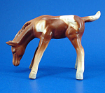 Arnart Japan Ceramic Pinto Grazing Foal Single Salt Shaker, 2 7/8" high, excellent condition. 