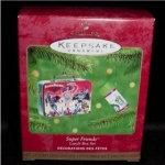 2000 Hallmark "Super Friends" lunch box set Christmas Ornament. This is a set of 2 ornaments made of pressed tin. Still in box. FREE SHIPPING WITHIN USA!!!