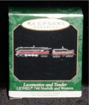 1999 Hallmark Locomotive and Tender Christmas Ornament. It is the 1st in the Lionel 746 Norfolk and Western Series. Set of 2 die cast metal ornaments in the box. FREE SHIPPING WITHIN USA!!!