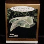 1995 Star Trek The Next Generation Romulan Warbird Hallmark Ornament. This ornament is from the Magic Collection and lights up. Very cool ornament. Still in box. FREE SHIPPING WITHIN USA!!!!