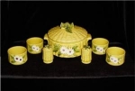 This is a soup server set that was made in Japan. Very nice set of flora pattern dishes. There is a soup server, 4 bowls and a set of salt and pepper shakers. Good condition, no chips or nicks.