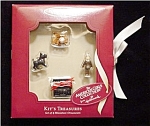 2002 Kit's Treasures Miniature Hallmark Ornaments from the American Girl Collection. This ornament is still in the box. FREE SHIPPING WITHIN USA!!!!