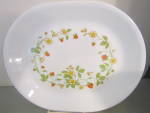 Corelle Strawberry Sunday 10 1/4" Dinner Platter, white with strawberry plant, vines, blossoms and berries. Designed by Loretta Moskal. Expression Line, good used condition, made in the USA by Co...