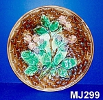 This beautiful and substantial Majolica "Black Berries on Basketweave" Plate measures 9 1/4" in diameter.  This is not a reproduction but is an original! It is in very good to excellent...