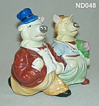 This fantastic set of "Pig "Bride and Groom" Salt & Pepper Shaker Nodders were produced during the 1940's-50's. Made in Japan.   These particular shaker nodders come in a variety of col...