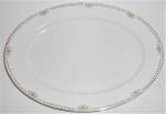 <BR>This is an offering for a gorgeous 16" by 11-5/8" platter in a green leaves pattern with gold band from the Heinrich company.<BR><BR>Marked 'H & Co SELB BAVARIA'.<BR><BR>Just a hint of w...