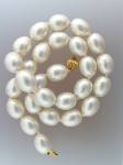 Beautiful and Lustrous Shell Pearl Necklace with a   K Gold Clasp. The Pearls are 13mm and 17 Inches. They look Just Like Southsea Pearls Costing Thousands.