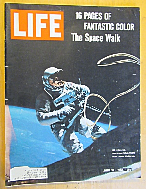 Life Magazine June 18, 1965 The Space Walk