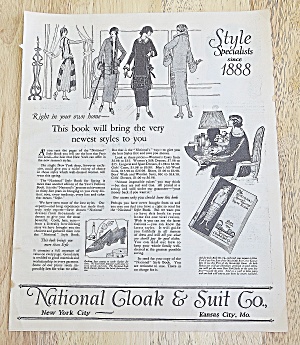 1924 National Cloak & Suit Co. With Woman's New Styles