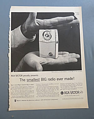 1960 Rca Victor Pockette Radio With Radio In Hands
