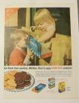 1953 Nabisco Oreo Cookies With Boy Giving Girl Cookie