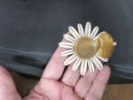 Vintage Avon Daisy Perfume Locket Brooch Pin 2 1/2 inches 