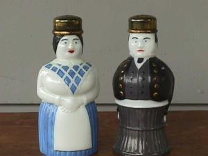 Rare, Imperial Figurine Salz Pfeffer Shakers