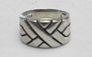 1960`s 925 Sterling Silver Man`s Criss Cross Ring