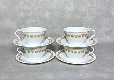 Set Of 4 Vintage Corelle Vitrelle Butterfly Gold Hook Handled Cups & Saucers