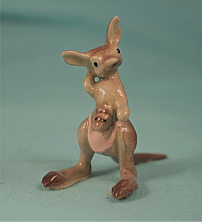 Hagen-renaker Miniature Kangaroo Mama