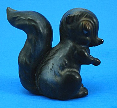 Josef Original Miniature Skunk
