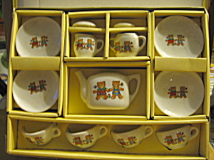 Vintage Child's China Tea Set-bears