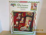 Color Charts Cross Stitch Old Fashion Christmas #10814