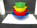 Vintage Pyrex Set of Primary Color Nesting Bowls 