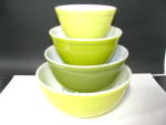 Vintage Pyrex Set of Verde Nesting Bowls 