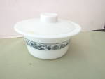 Vintage Pyrex Old Town Blue Covered Round Butter Tub