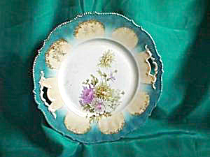 Rs Prussia Mold 343/with Medallions Handled Cake Plate