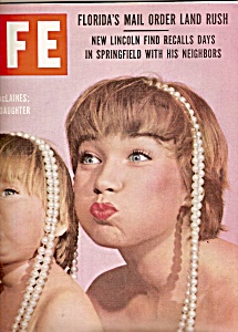 Life Magazine - February 9, 1959 Shirley Maclaine
