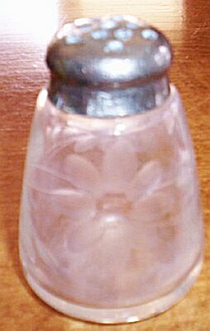 Single Antique Glass Shaker Floral Cutting