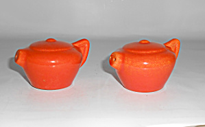 Franciscan Pottery Sperry Orange Teapot Salt/pepper Set