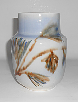 Vontury Pottery Large Pine Cone Decorated Vase