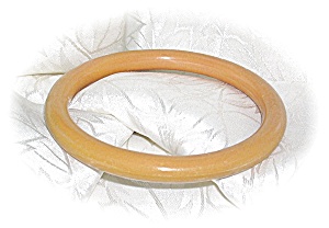 Lucite/plastic Gold Bangle Bracelet