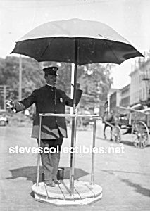 C.1910 Traffic Cop (Policeman) Photo - 5x7