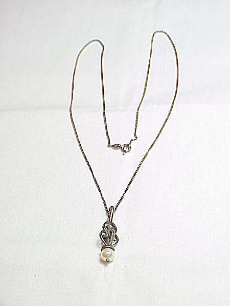 Celtic Design Sterling Silver Pendant Necklace