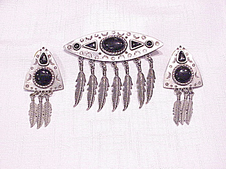 Native American Style Brooch And Pierced Earrings Signed Jj