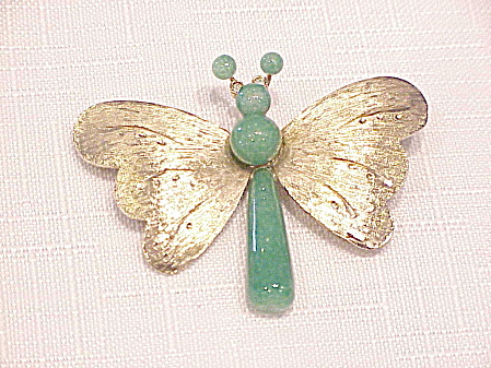 Vintage Green Glass Gold Tone Butterfly Brooch Or Pin