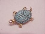 VINTAGE CARVED TURQUOISE LUCITE SCARAB TURTLE PIN BROOCH