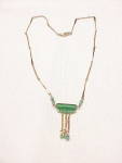 VINTAGE ART DECO NECKLACE WITH DANGLING GREEN GLASS BEADS