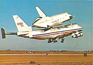 Space Shuttle Piggyback On 747 Cs10343