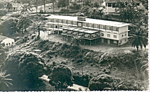 Real Photo Of Motel Building Postcard P21305
