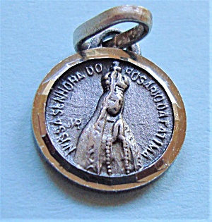 Small Vintage Our Lady of Fatima Holy Medal (Image1)