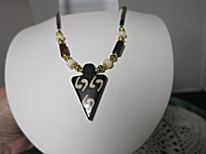 Vintage Dzi Arrowhead With Bone And Gold Beads Necklace Choker