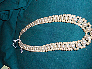 Vintage White Faux Pearl Necklace 19 1/2 Inch