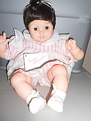 Allison Madame Alexander Baby Doll Crier 19 Inch