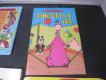 Flintstones Dino Gets a Job 1974 Paper Back printed in Brazil