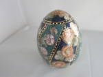 Click to view larger image of Hand Painted Porcelain Floral Gold Moriage Egg (Image2)