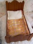 Dollhouse Bed Wood with Bedding 